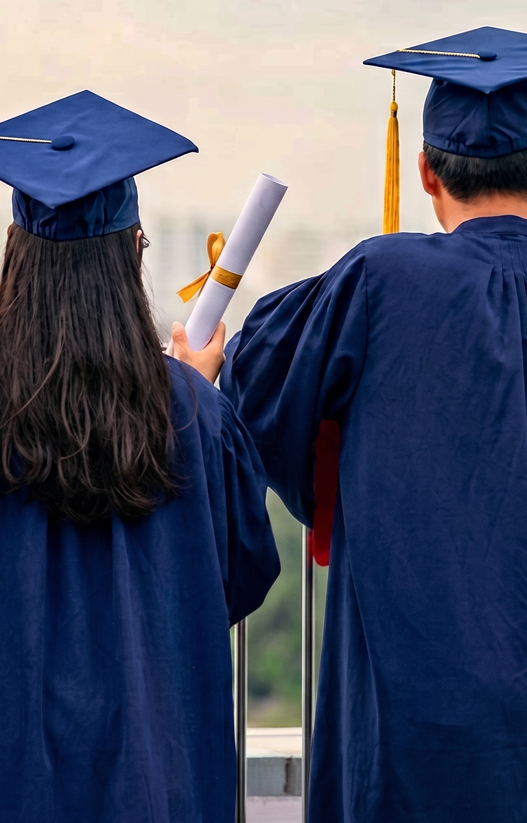 <h1><span>ABOUT US</span> WORLD-CLASS EDUCATION <br> WITH U.S. STANDARDS</h1>